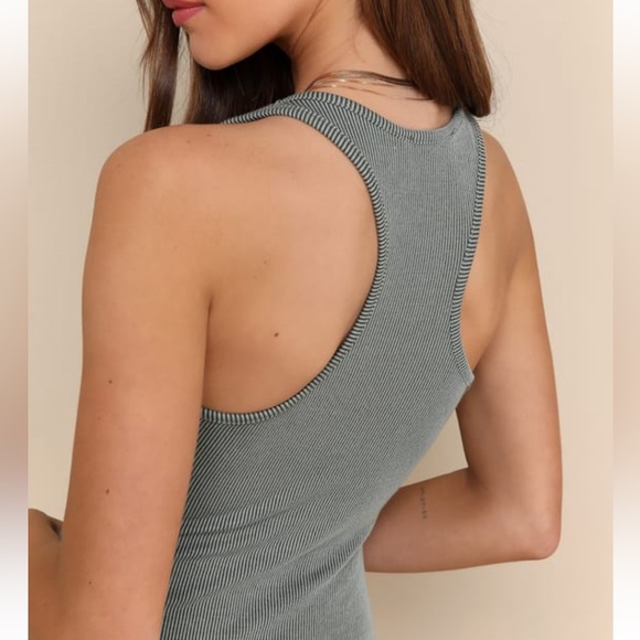 Lulus sage green ribbed sleeveless maxi dress. Size large. New with tags - Picture 2 of 6